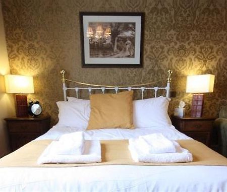 The Crown At Marnhull Hotel Sturminster Newton Ngoại thất bức ảnh